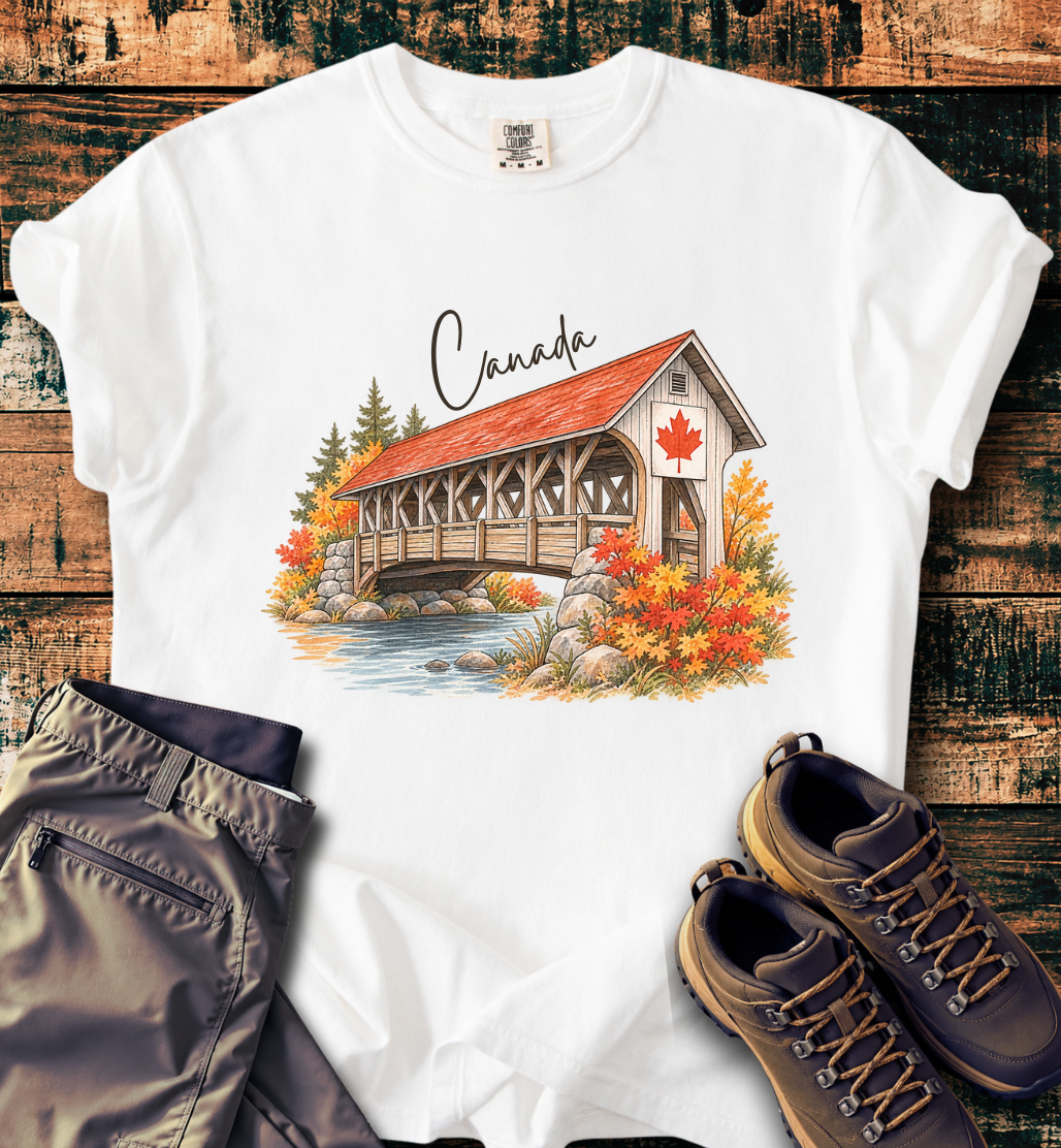 Canada Autumn Maple Leaf Scenic T-shirt