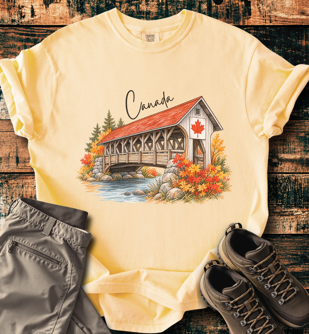 Canada Autumn Maple Leaf Scenic T-shirt