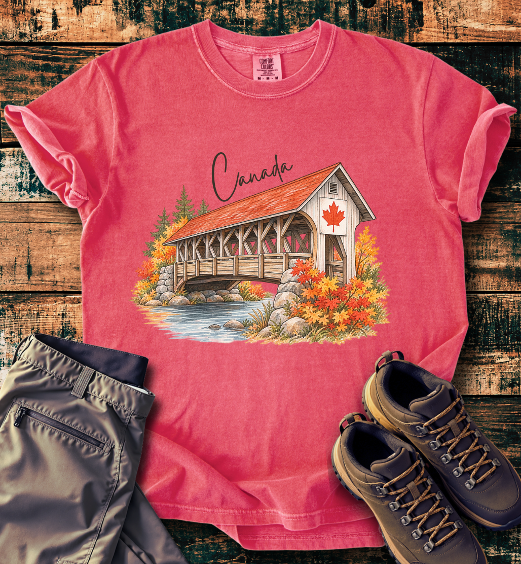 Canada Autumn Maple Leaf Scenic T-shirt