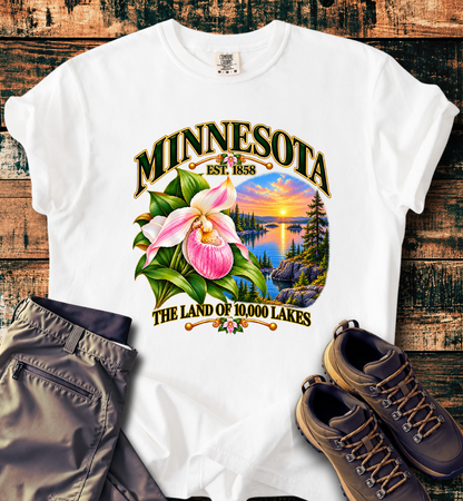 Minnesota - The Land of 10,000 Lakes T-Shirt