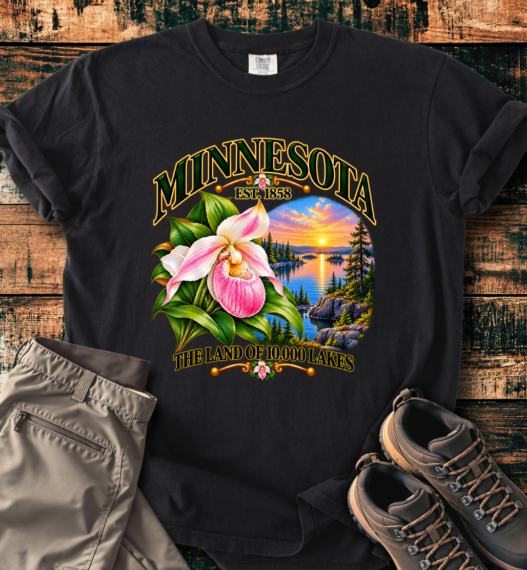 Minnesota - The Land of 10,000 Lakes T-Shirt