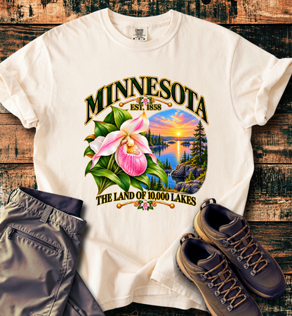 Minnesota - The Land of 10,000 Lakes T-Shirt