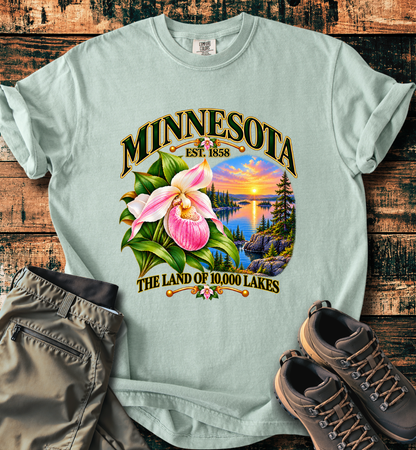 Minnesota - The Land of 10,000 Lakes T-Shirt